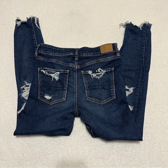 American Eagle Women's Hi-Rise Jeggings Distressed Next Level Stretch 4 Short - Picture 8 of 15
